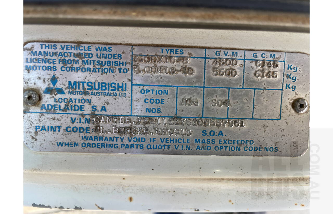 5/1985 Mitsubish Canter 55 Pantech White 3.3L