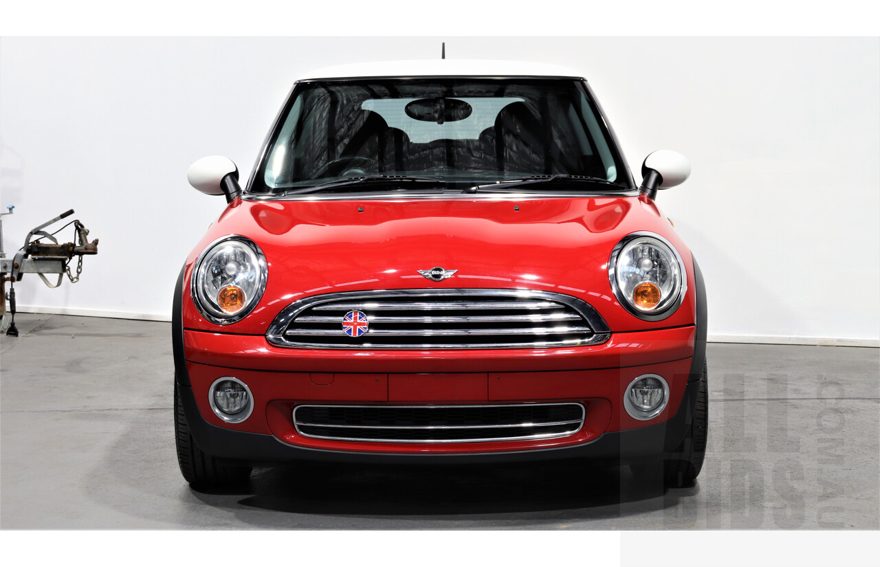 1/2008 Mini Cooper  R56 2d Hatchback Red 1.6L