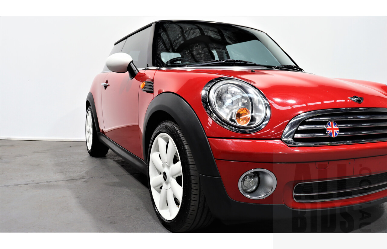 1/2008 Mini Cooper  R56 2d Hatchback Red 1.6L