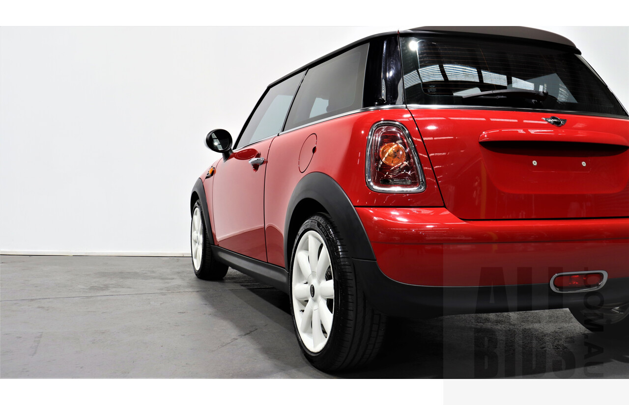 1/2008 Mini Cooper  R56 2d Hatchback Red 1.6L