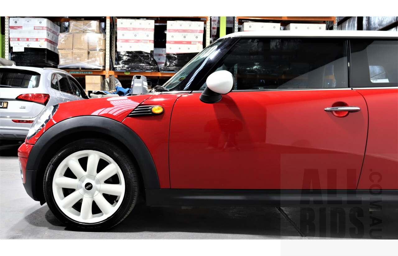 1/2008 Mini Cooper  R56 2d Hatchback Red 1.6L