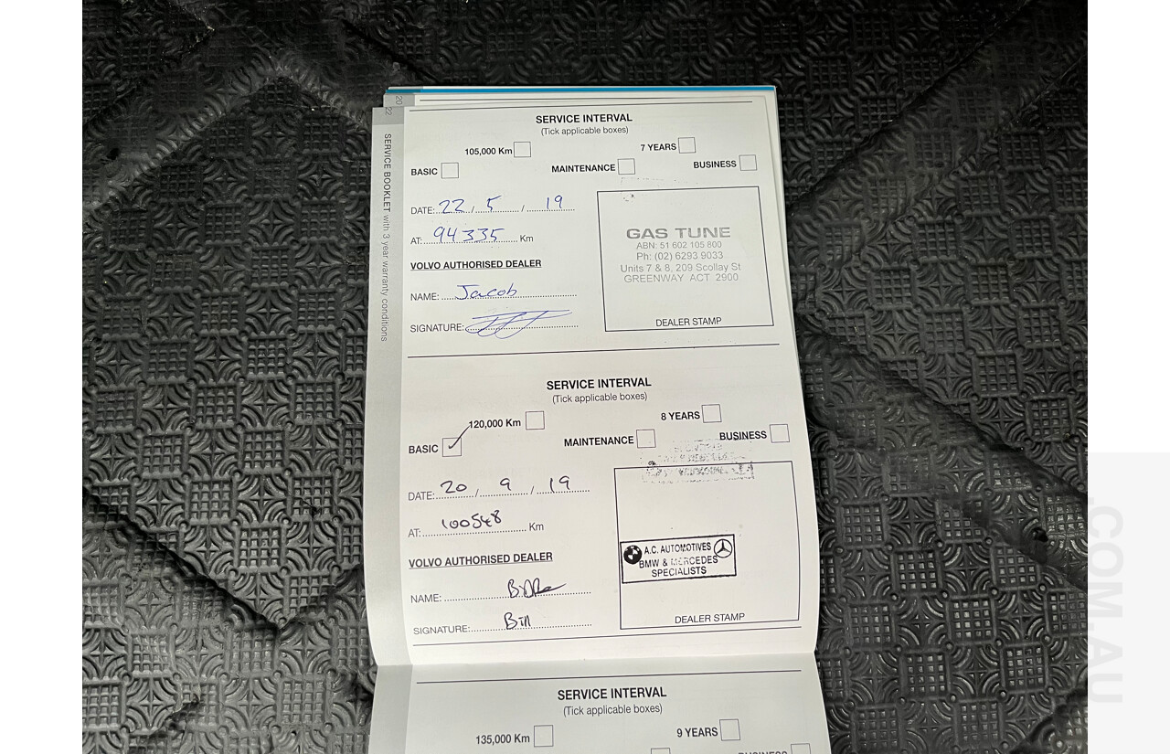 6/2013 Volvo XC60 D5 R-Design Polestar DZ MY12 4d Wagon White 2.4L Turbo Diesel