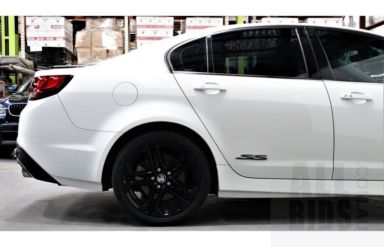 10/2014 Holden Commodore SS-V Redline VF MY15 4d Sedan White 6.0L