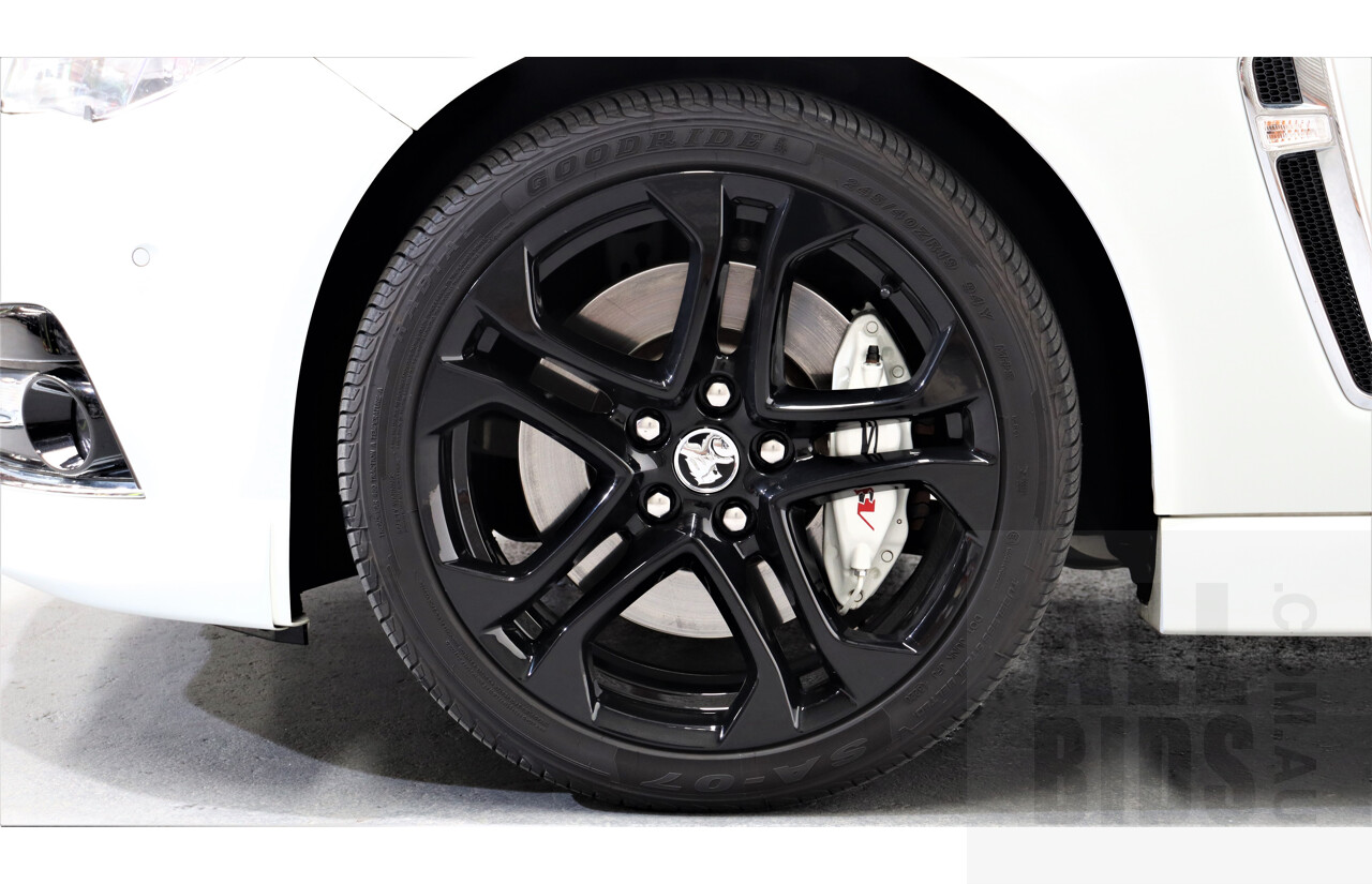 10/2014 Holden Commodore SS-V Redline VF MY15 4d Sedan White 6.0L