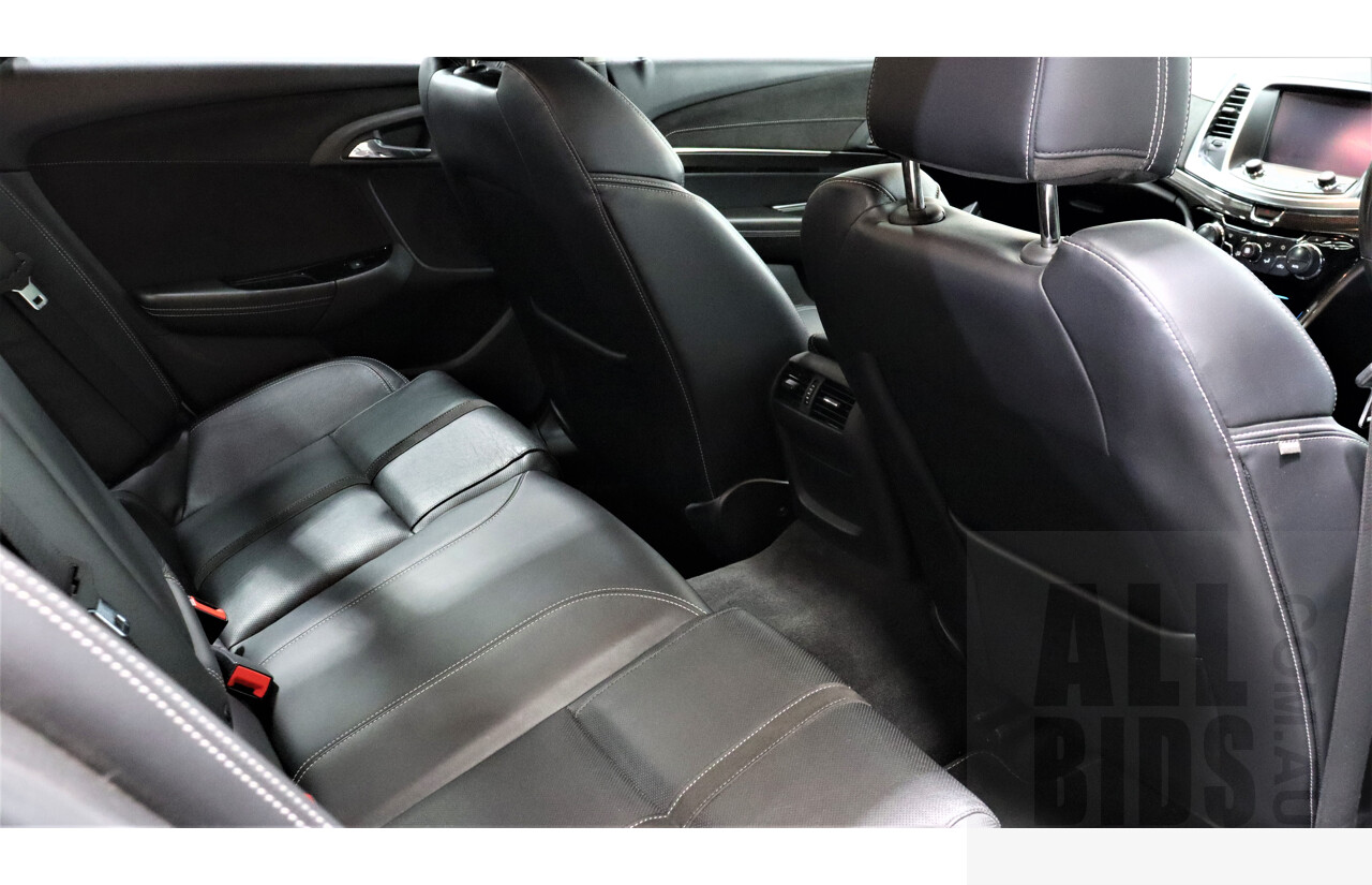 10/2014 Holden Commodore SS-V Redline VF MY15 4d Sedan White 6.0L