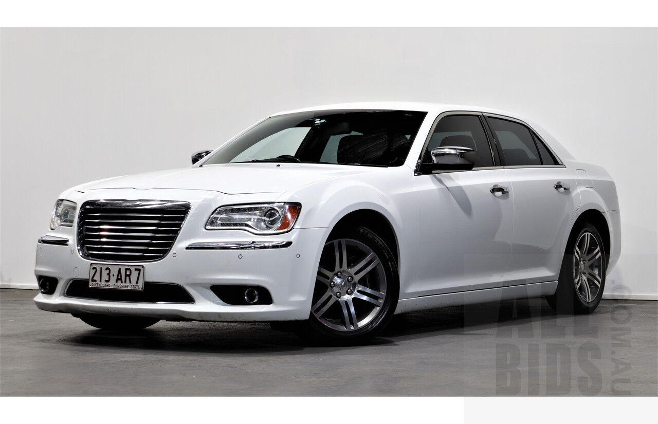 5/2014 Chrysler 300 C MY12 4d Sedan White 3.0L Turbo Diesel