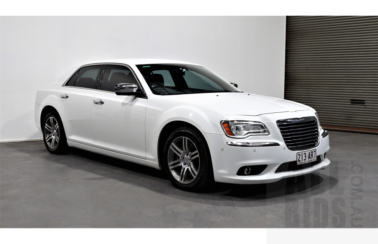5/2014 Chrysler 300 C MY12 4d Sedan White 3.0L Turbo Diesel