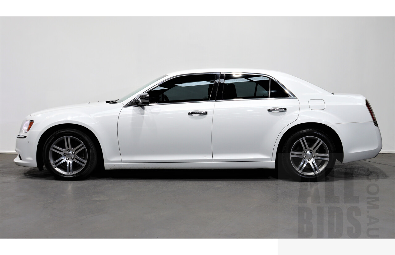 5/2014 Chrysler 300 C MY12 4d Sedan White 3.0L Turbo Diesel