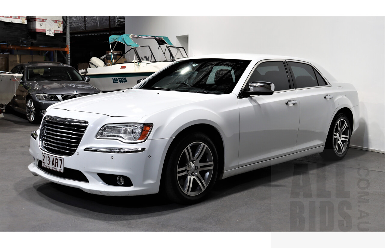 5/2014 Chrysler 300 C MY12 4d Sedan White 3.0L Turbo Diesel