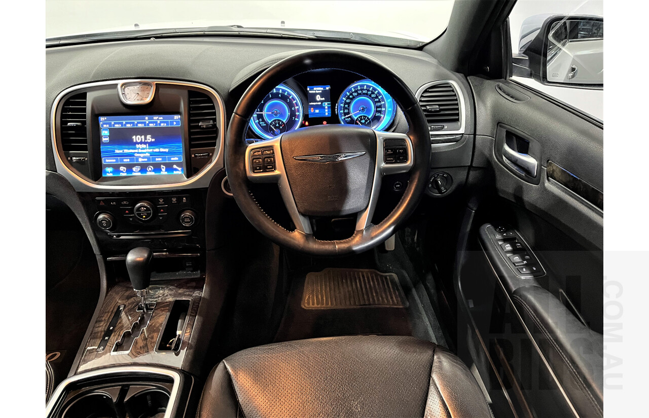 5/2014 Chrysler 300 C MY12 4d Sedan White 3.0L Turbo Diesel