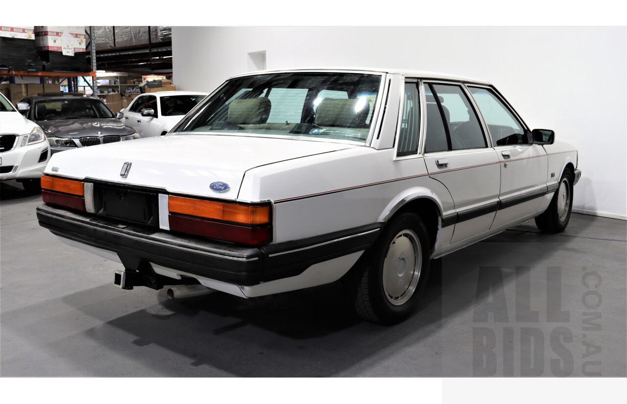 9/1987 Ford LTD FE 4d Sedan White Auto EFI 4.0L