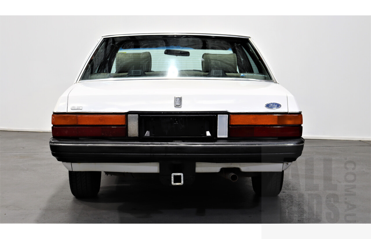 9/1987 Ford LTD FE 4d Sedan White Auto EFI 4.0L