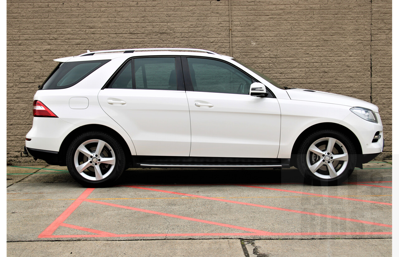 11/2013 Mercedes-Benz ML 250 CDI Bluetec (4x4) 166 4d Wagon Polar White 2.1L Turbo Diesel