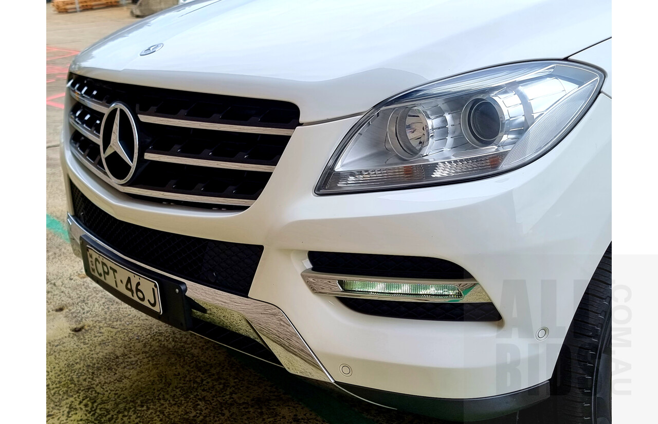 11/2013 Mercedes-Benz ML 250 CDI Bluetec (4x4) 166 4d Wagon Polar White 2.1L Turbo Diesel
