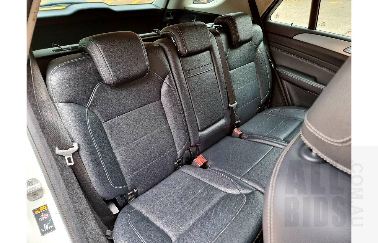 11/2013 Mercedes-Benz ML 250 CDI Bluetec (4x4) 166 4d Wagon Polar White 2.1L Turbo Diesel