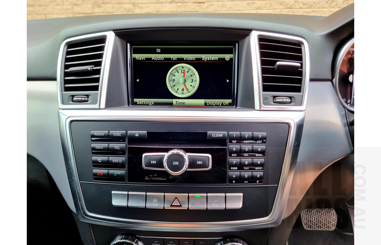 11/2013 Mercedes-Benz ML 250 CDI Bluetec (4x4) 166 4d Wagon Polar White 2.1L Turbo Diesel