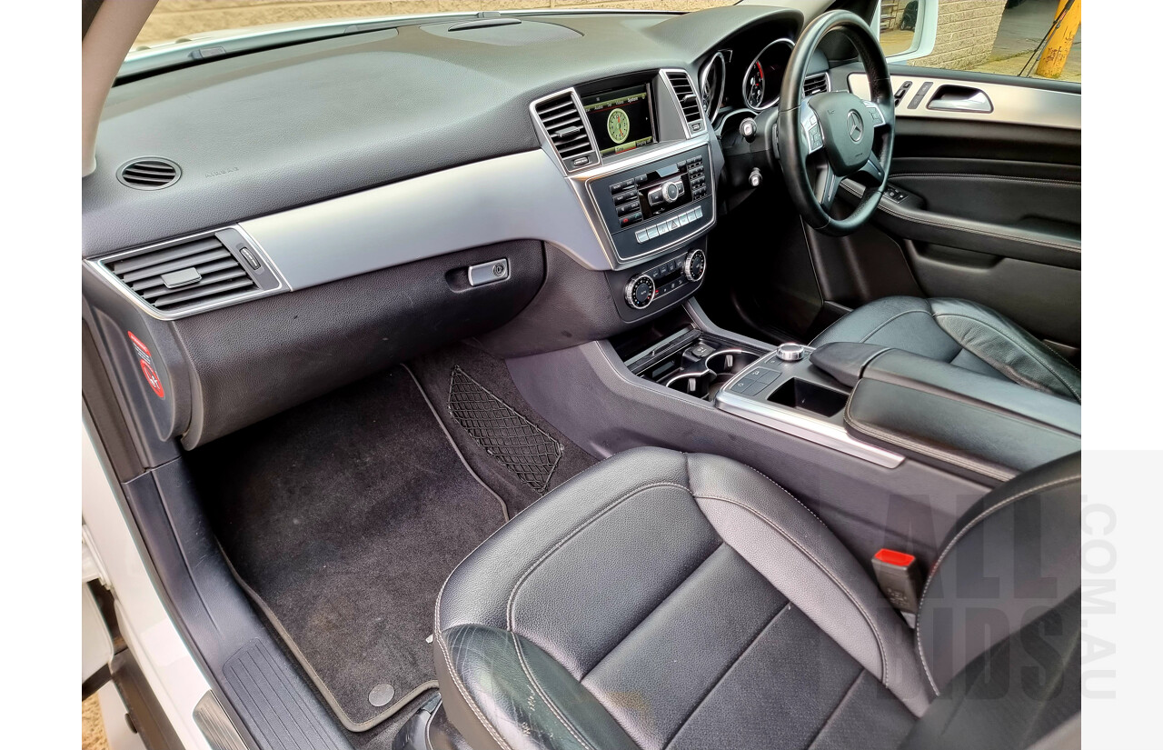 11/2013 Mercedes-Benz ML 250 CDI Bluetec (4x4) 166 4d Wagon Polar White 2.1L Turbo Diesel