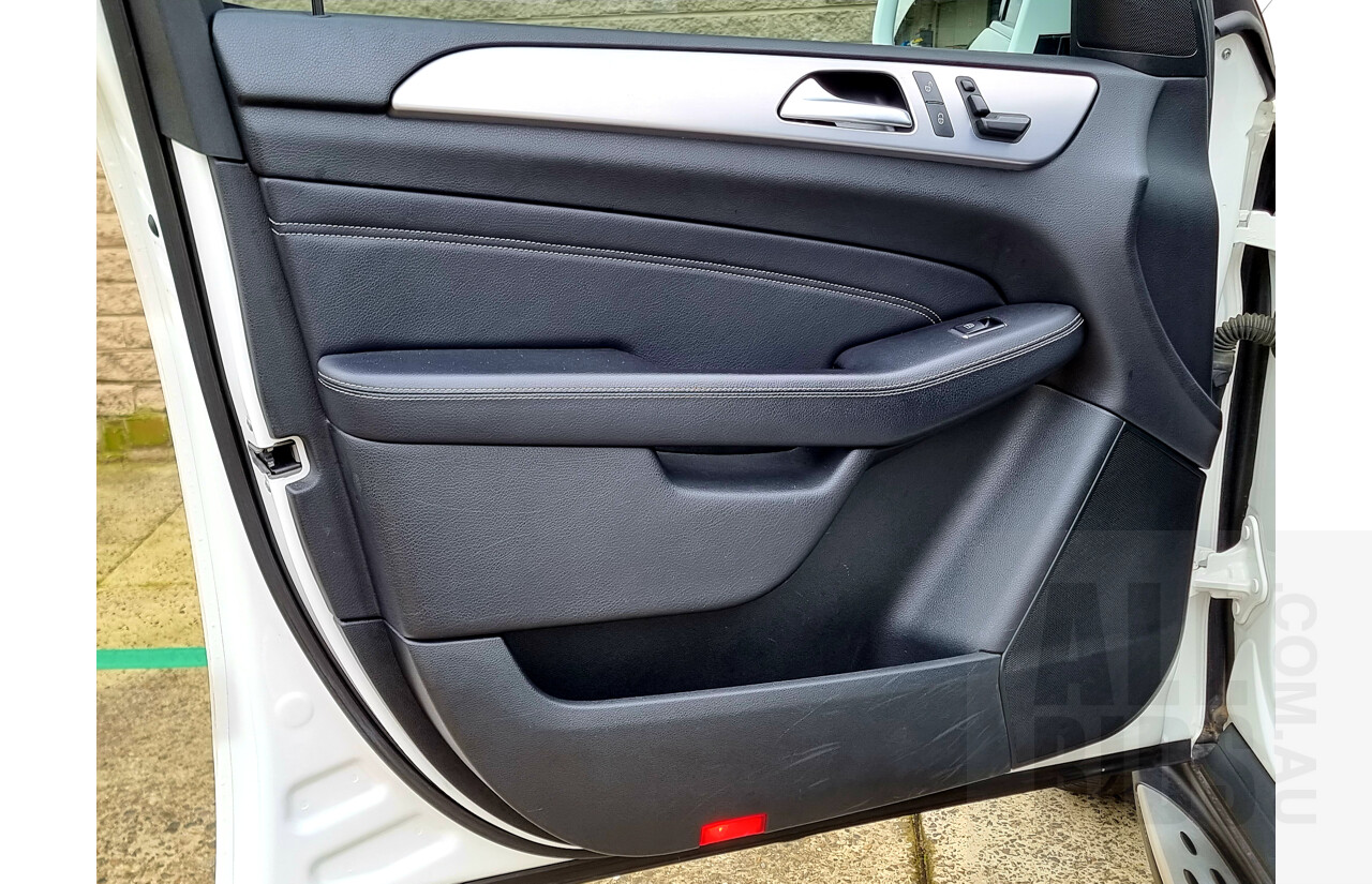 11/2013 Mercedes-Benz ML 250 CDI Bluetec (4x4) 166 4d Wagon Polar White 2.1L Turbo Diesel