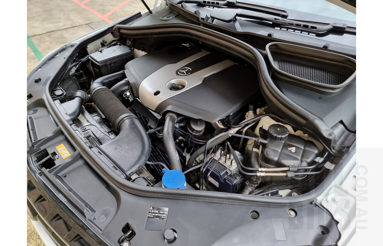 11/2013 Mercedes-Benz ML 250 CDI Bluetec (4x4) 166 4d Wagon Polar White 2.1L Turbo Diesel