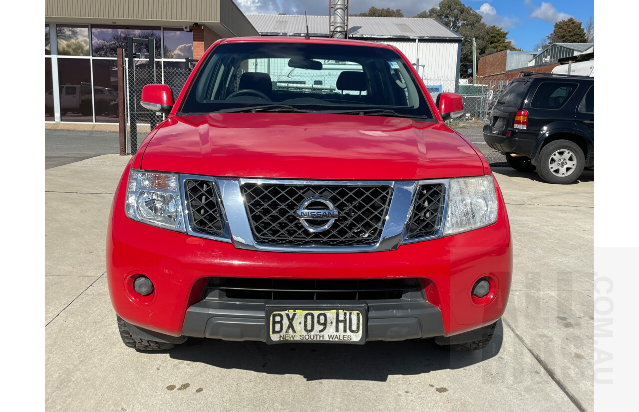 10/2012 Nissan Navara ST (4x2) D40 MY12 Dual Cab P/Up Red 2.5L