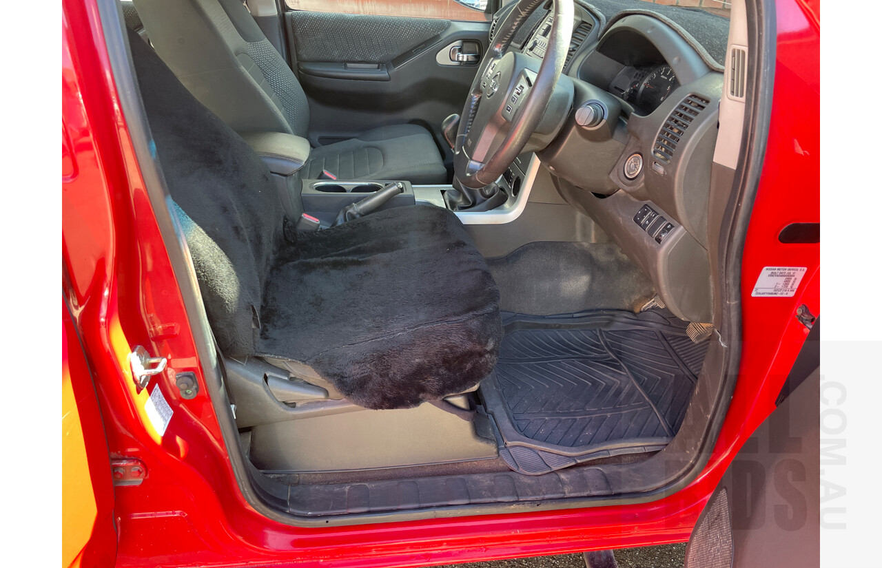 10/2012 Nissan Navara ST (4x2) D40 MY12 Dual Cab P/Up Red 2.5L