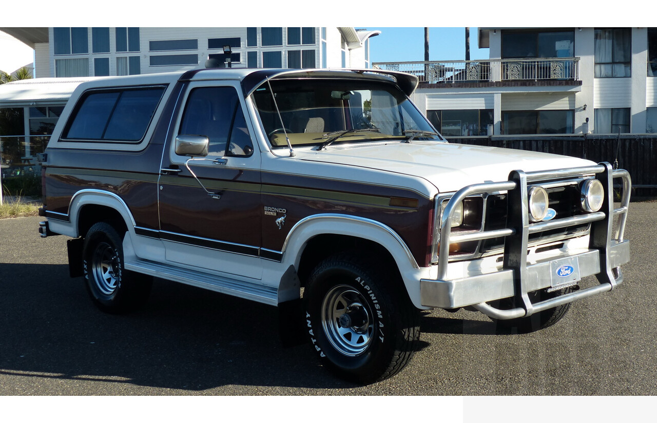 3/1985 Ford Bronco (4x4) 2d Wagon Metallic Brown & White 5.8L V8 351ci - Matching Numbers