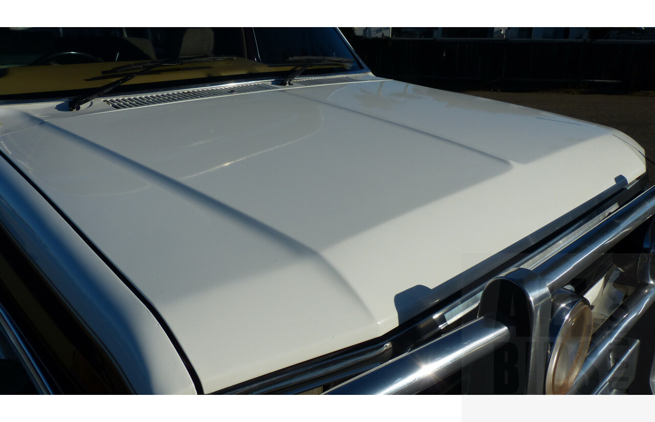 3/1985 Ford Bronco (4x4) 2d Wagon Metallic Brown & White 5.8L V8 351ci - Matching Numbers