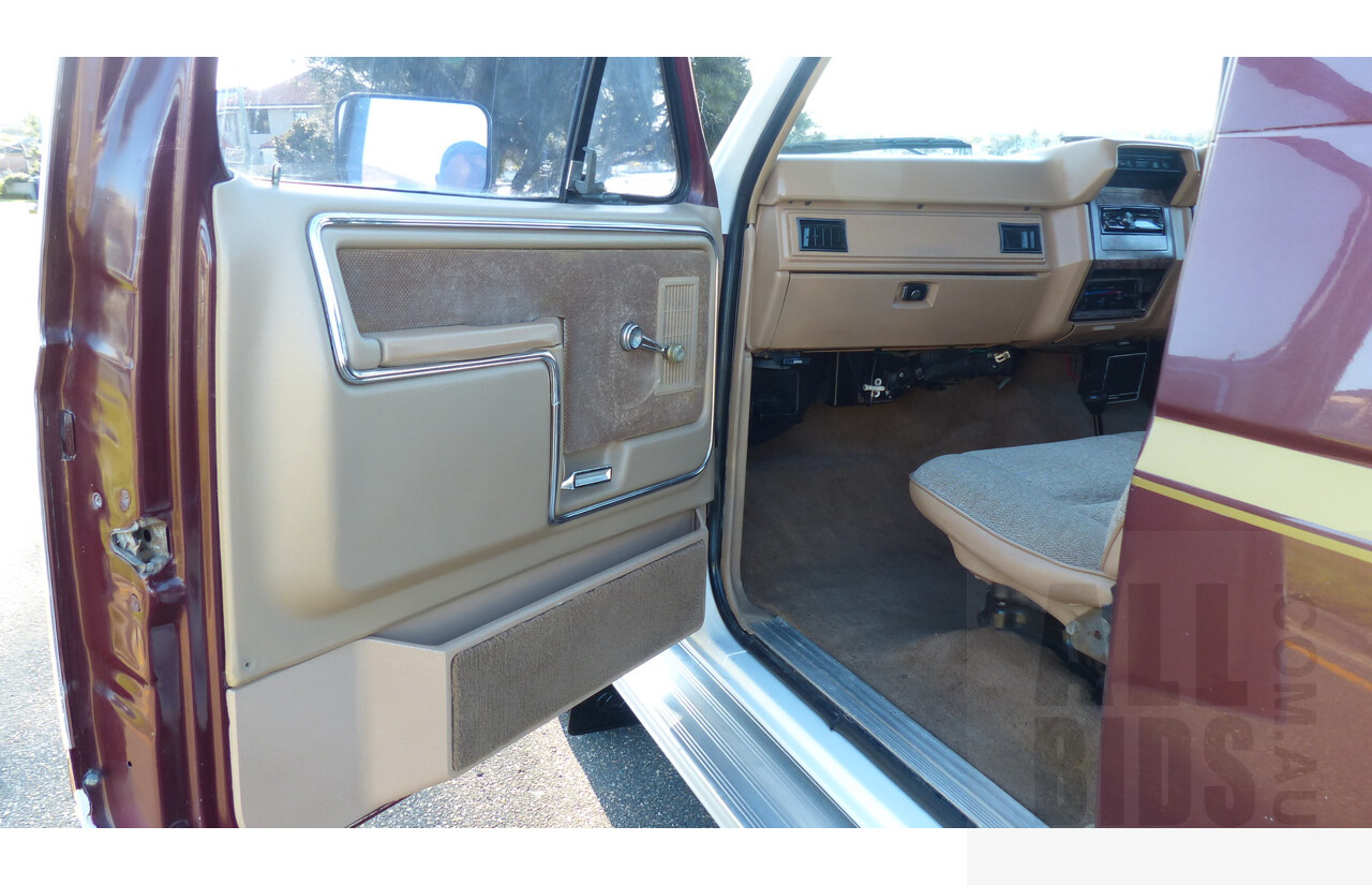 3/1985 Ford Bronco (4x4) 2d Wagon Metallic Brown & White 5.8L V8 351ci - Matching Numbers