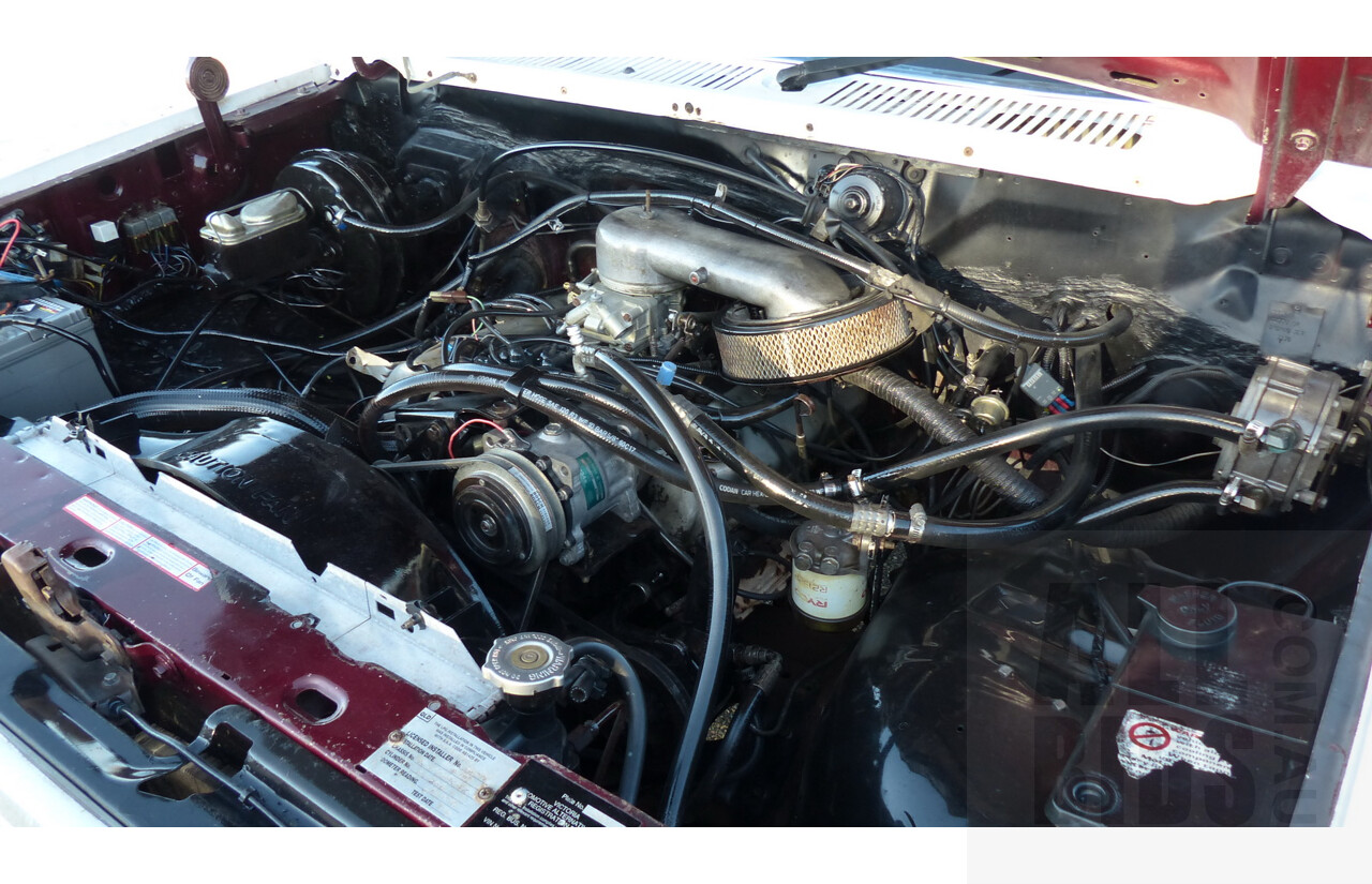 3/1985 Ford Bronco (4x4) 2d Wagon Metallic Brown & White 5.8L V8 351ci - Matching Numbers