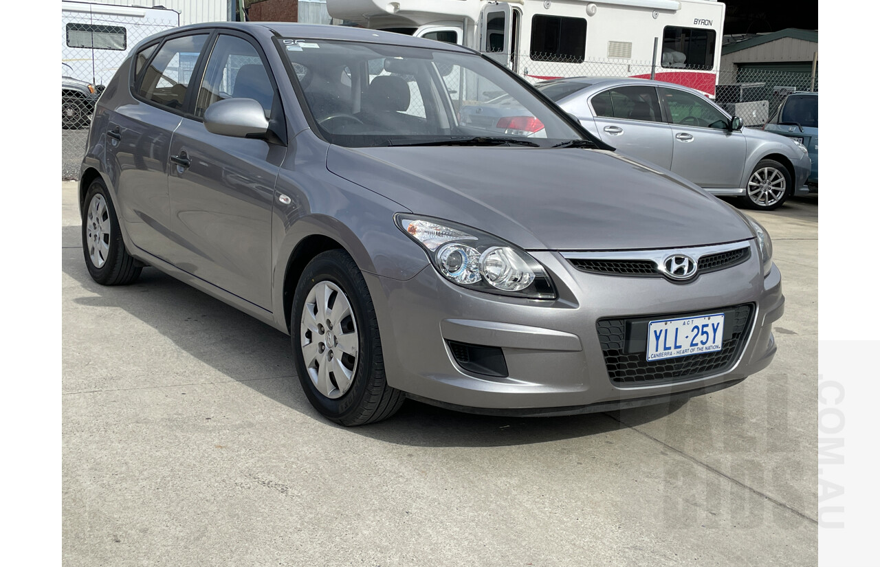 12/2010 Hyundai i30 SX FD MY11 5d Hatchback Grey 2.0L