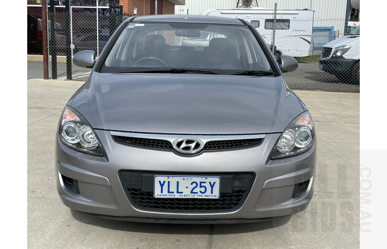 12/2010 Hyundai i30 SX FD MY11 5d Hatchback Grey 2.0L