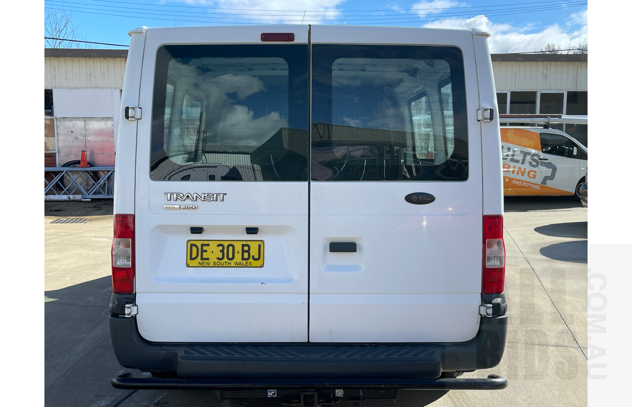 4/2010 Ford Transit LOW (mwb) VM MY10 Van White 2.2L
