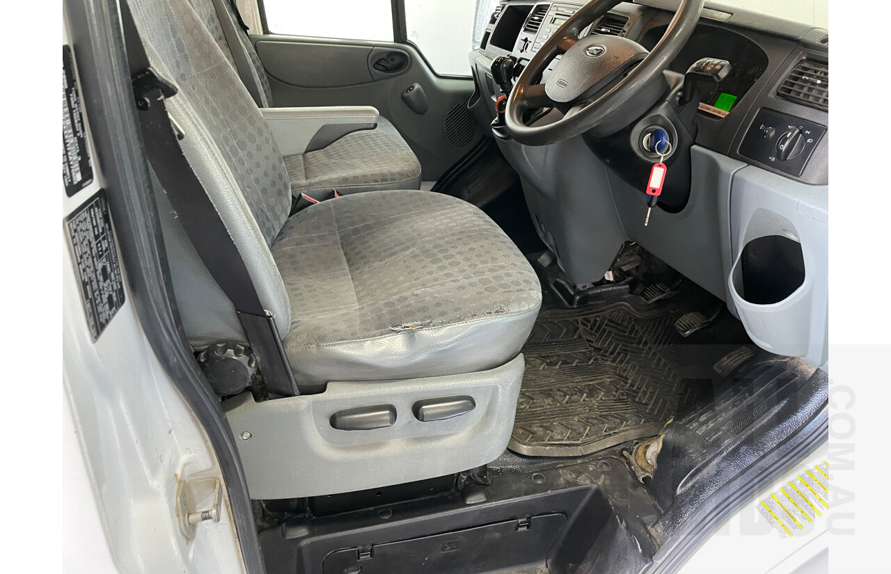 4/2010 Ford Transit LOW (mwb) VM MY10 Van White 2.2L