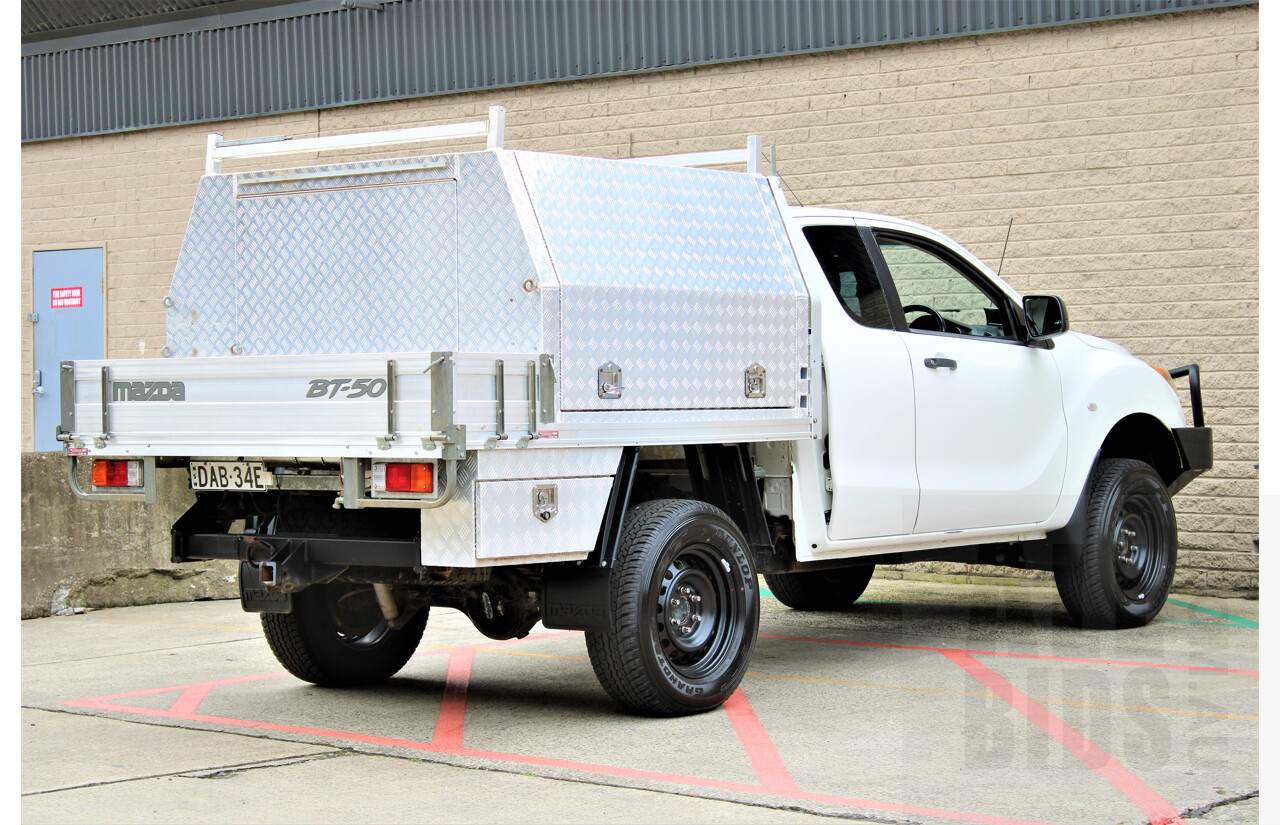 8/2014 Mazda BT-50 XT (4x4) MY13 Freestyle C/Chas White 3.2L Turbo Diesel