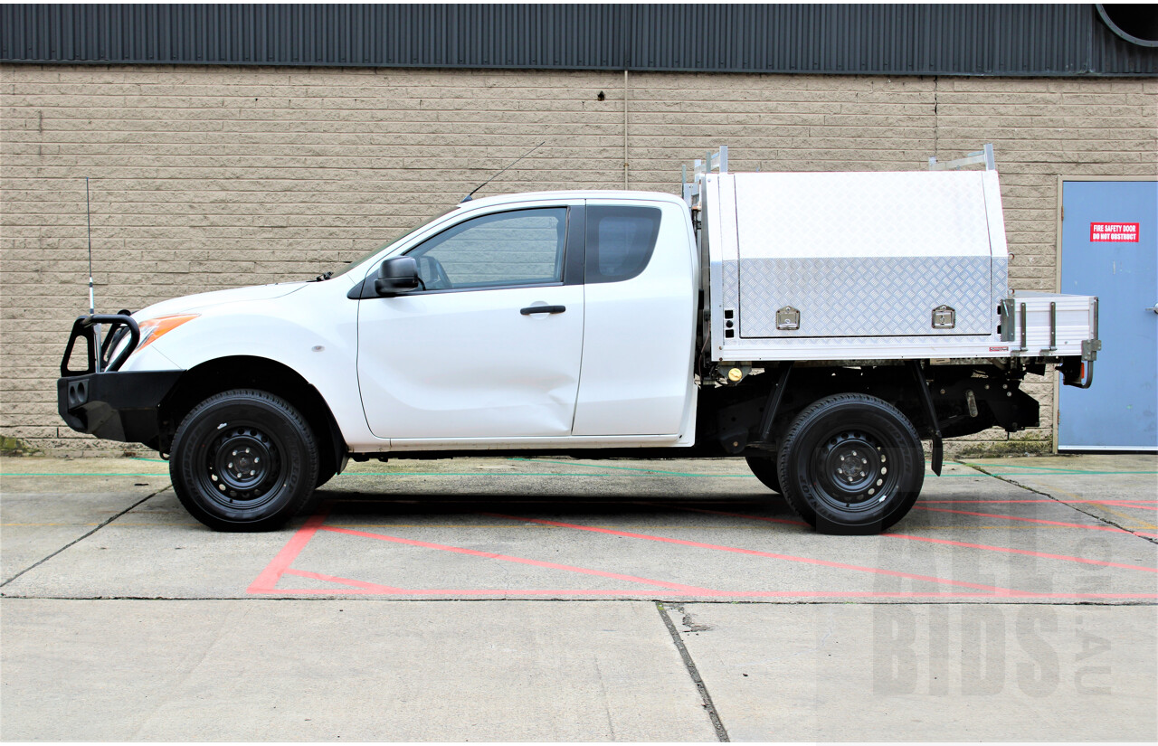 8/2014 Mazda BT-50 XT (4x4) MY13 Freestyle C/Chas White 3.2L Turbo Diesel