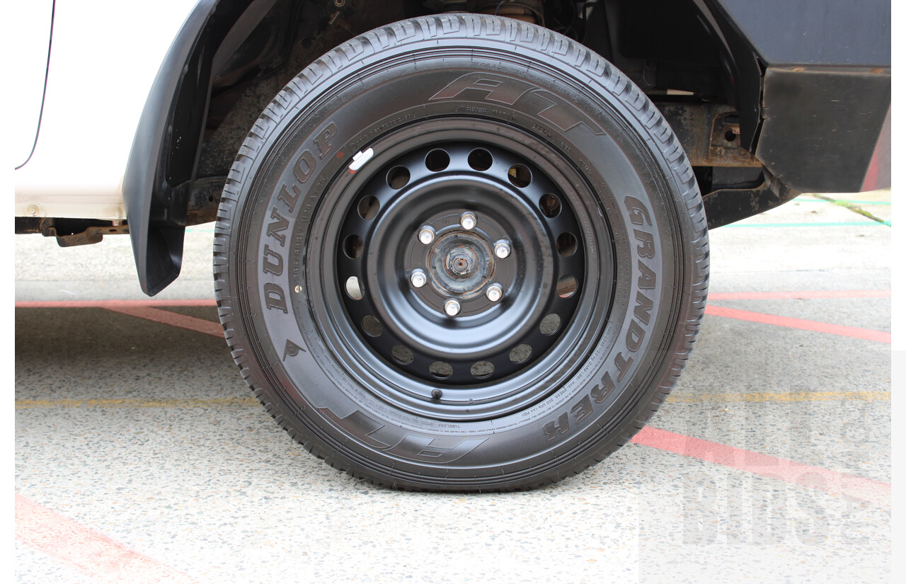 8/2014 Mazda BT-50 XT (4x4) MY13 Freestyle C/Chas White 3.2L Turbo Diesel