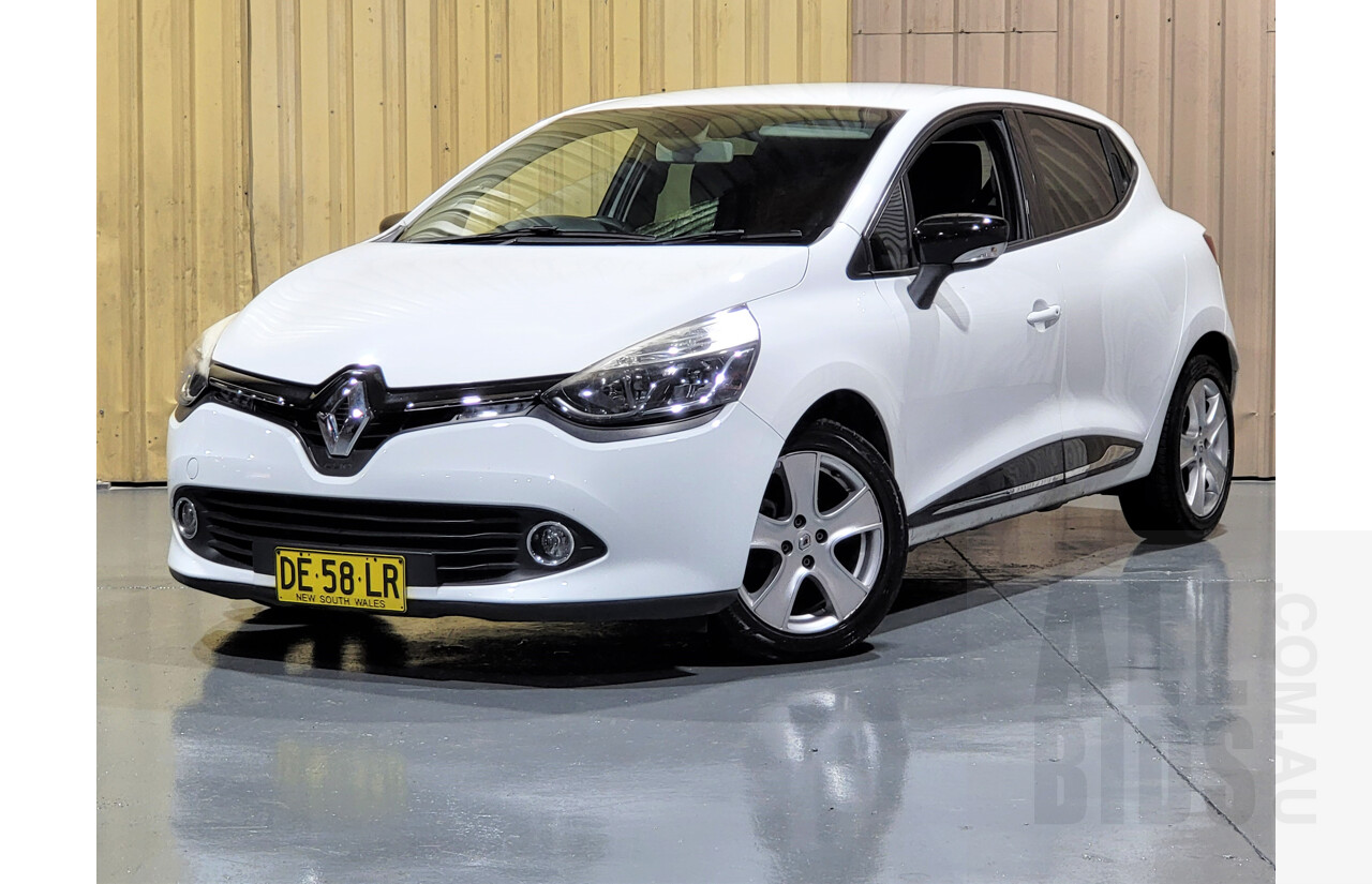 9/2015 Renault Clio Expression X98 5d Hatchback White 1.2L
