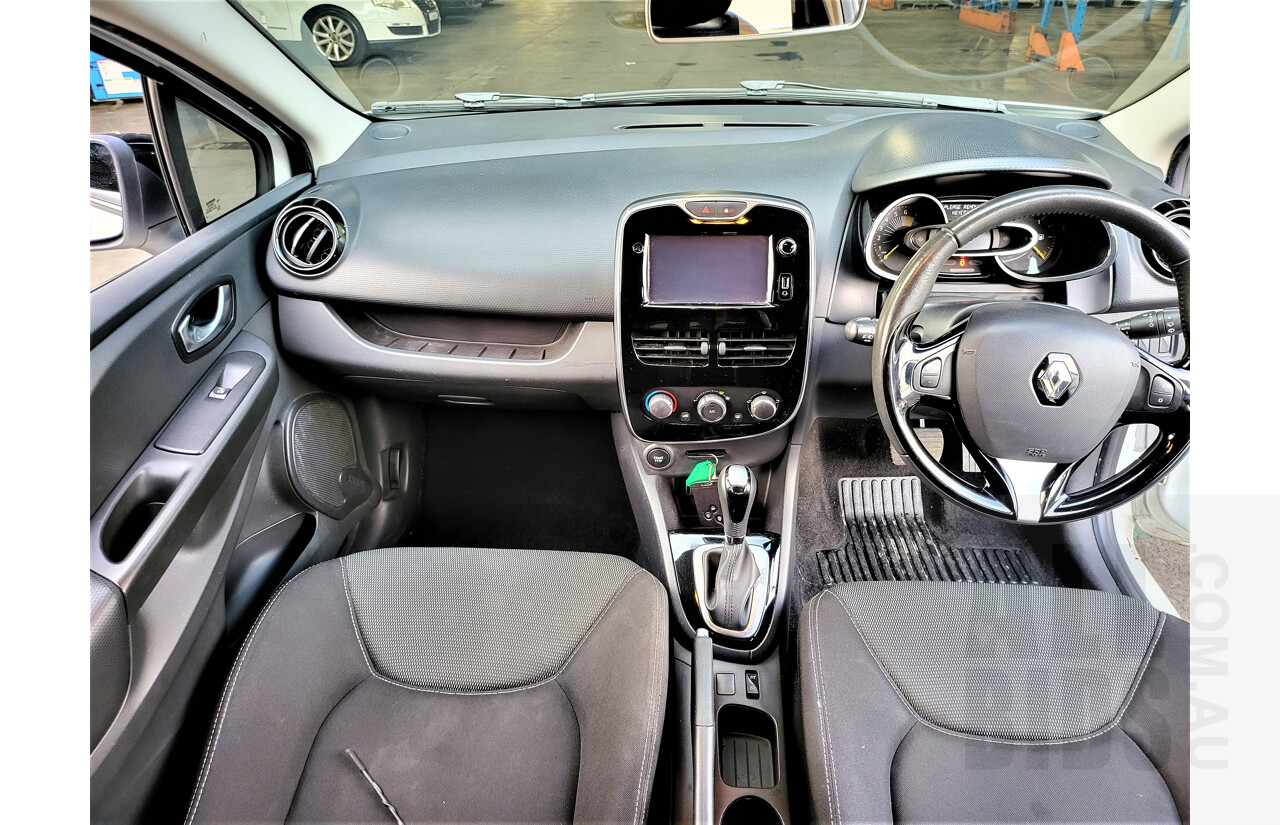 9/2015 Renault Clio Expression X98 5d Hatchback White 1.2L