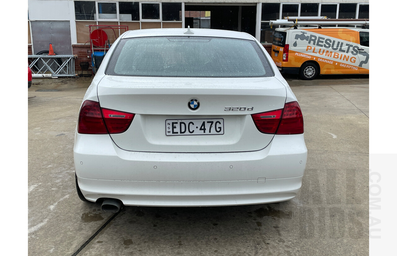 1/2011 Bmw 3 20d Lifestyle E90 MY11 4d Sedan White 2.0L
