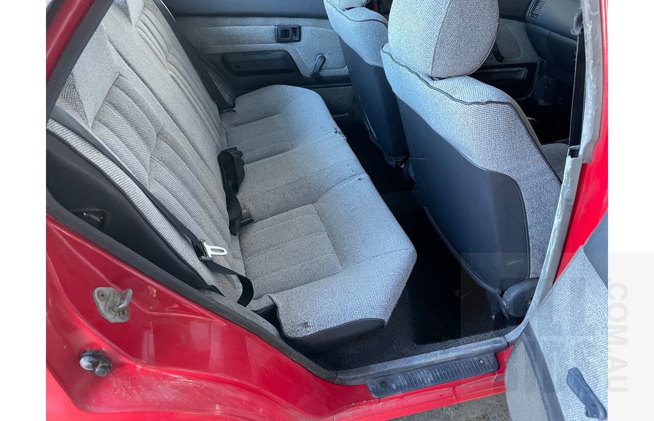 12/1989 Toyota Corolla CS AE92 4d Sedan Red 1.6L