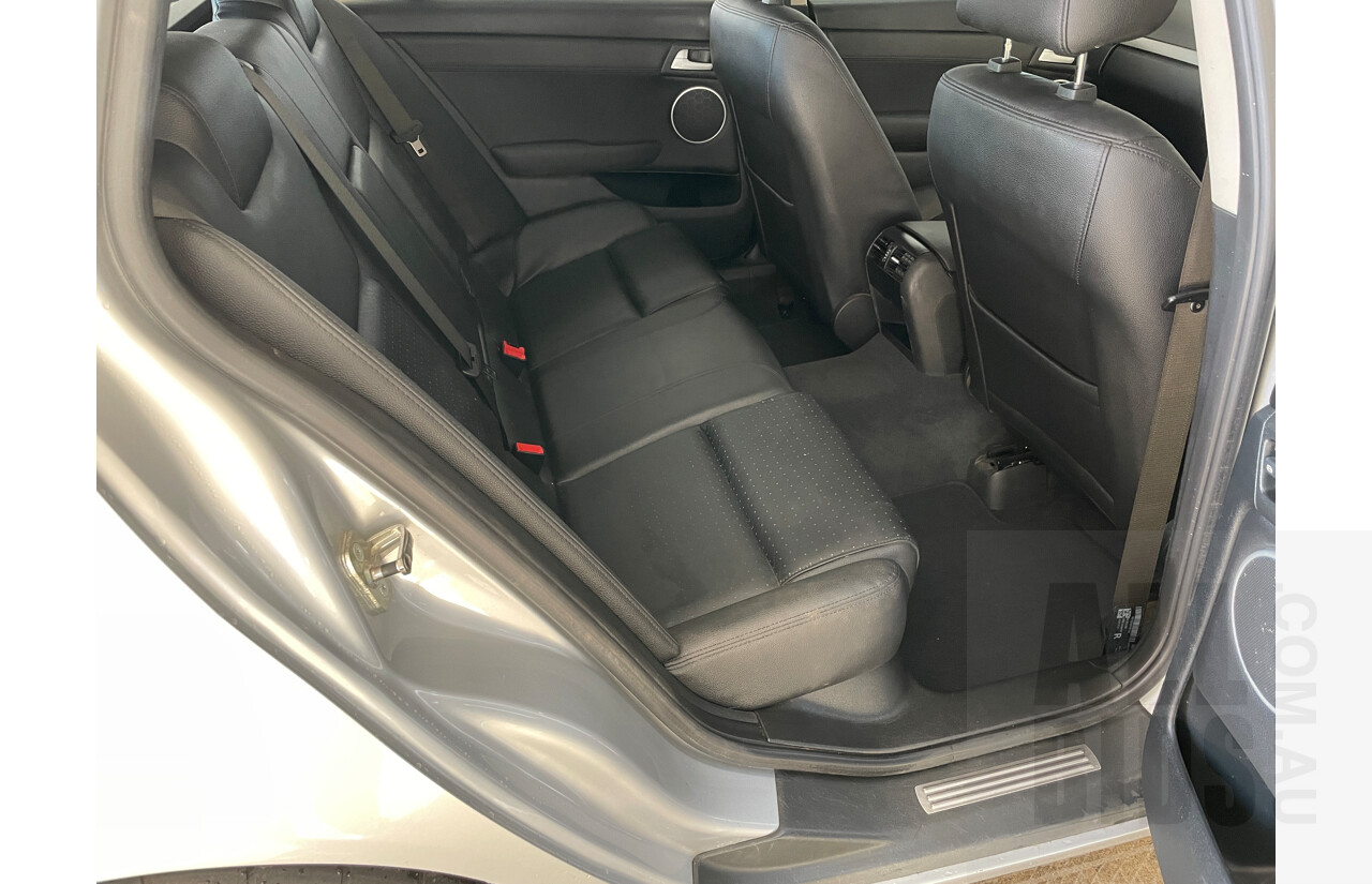 12/2012 Holden Commodore Z-Series VE II MY12.5 4d Sportwagon Silver 3.0L