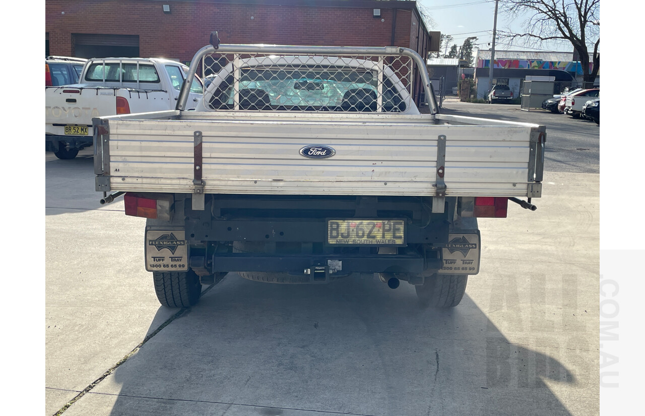 10/2006 Ford Falcon XR6 (lpg) BF MKII C/Chas White 4.0L