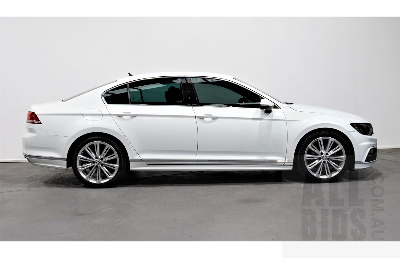 4/2016 Volkswagen Passat 118 TSI R-line 3C MY15 4d Sedan White 1.8L