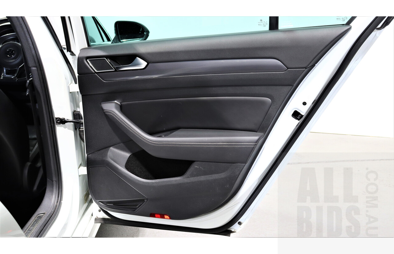 4/2016 Volkswagen Passat 118 TSI R-line 3C MY15 4d Sedan White 1.8L