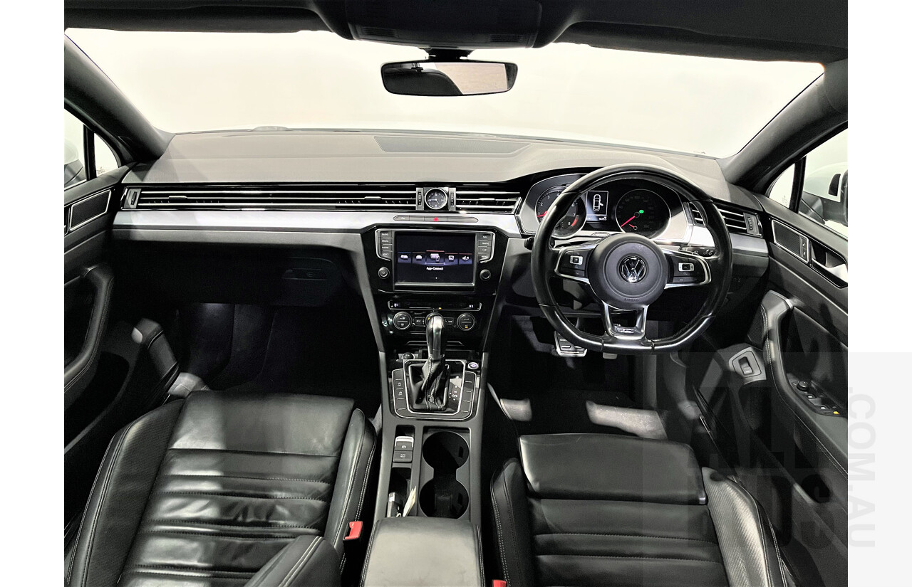 4/2016 Volkswagen Passat 118 TSI R-line 3C MY15 4d Sedan White 1.8L