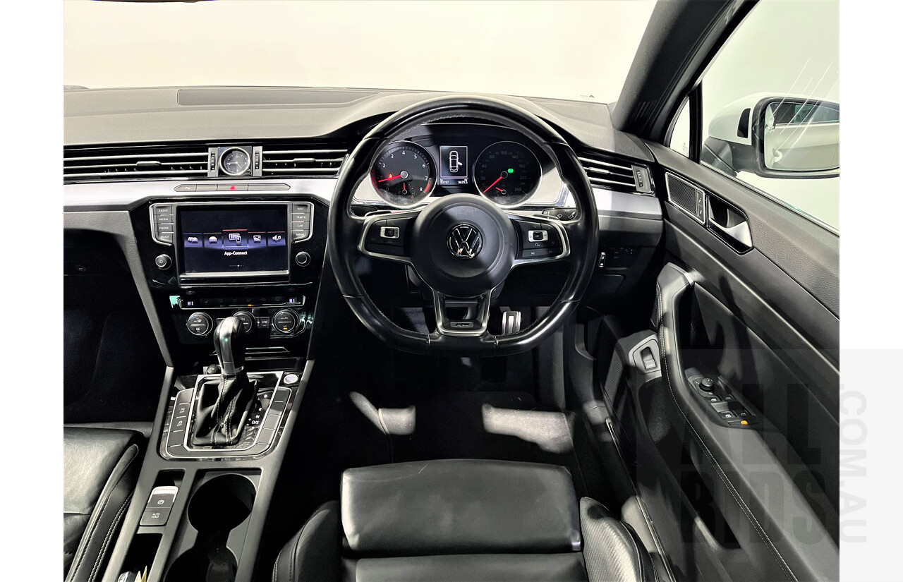 4/2016 Volkswagen Passat 118 TSI R-line 3C MY15 4d Sedan White 1.8L