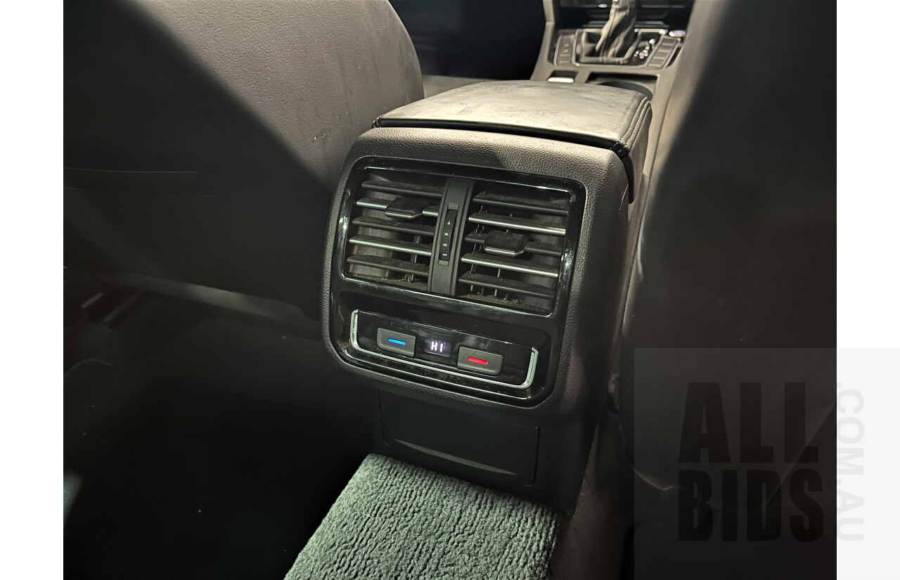 4/2016 Volkswagen Passat 118 TSI R-line 3C MY15 4d Sedan White 1.8L