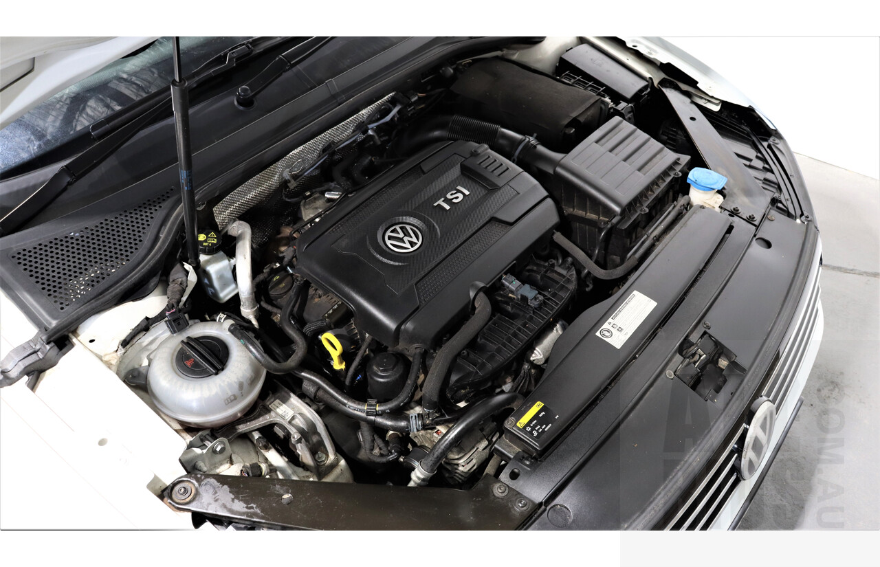 4/2016 Volkswagen Passat 118 TSI R-line 3C MY15 4d Sedan White 1.8L