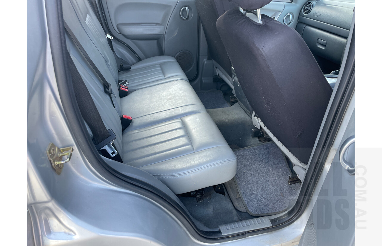 11/2006 Jeep Cherokee Limited (4x4) KJ MY05 UPGRADE II 2d Coupe Silver 0.0