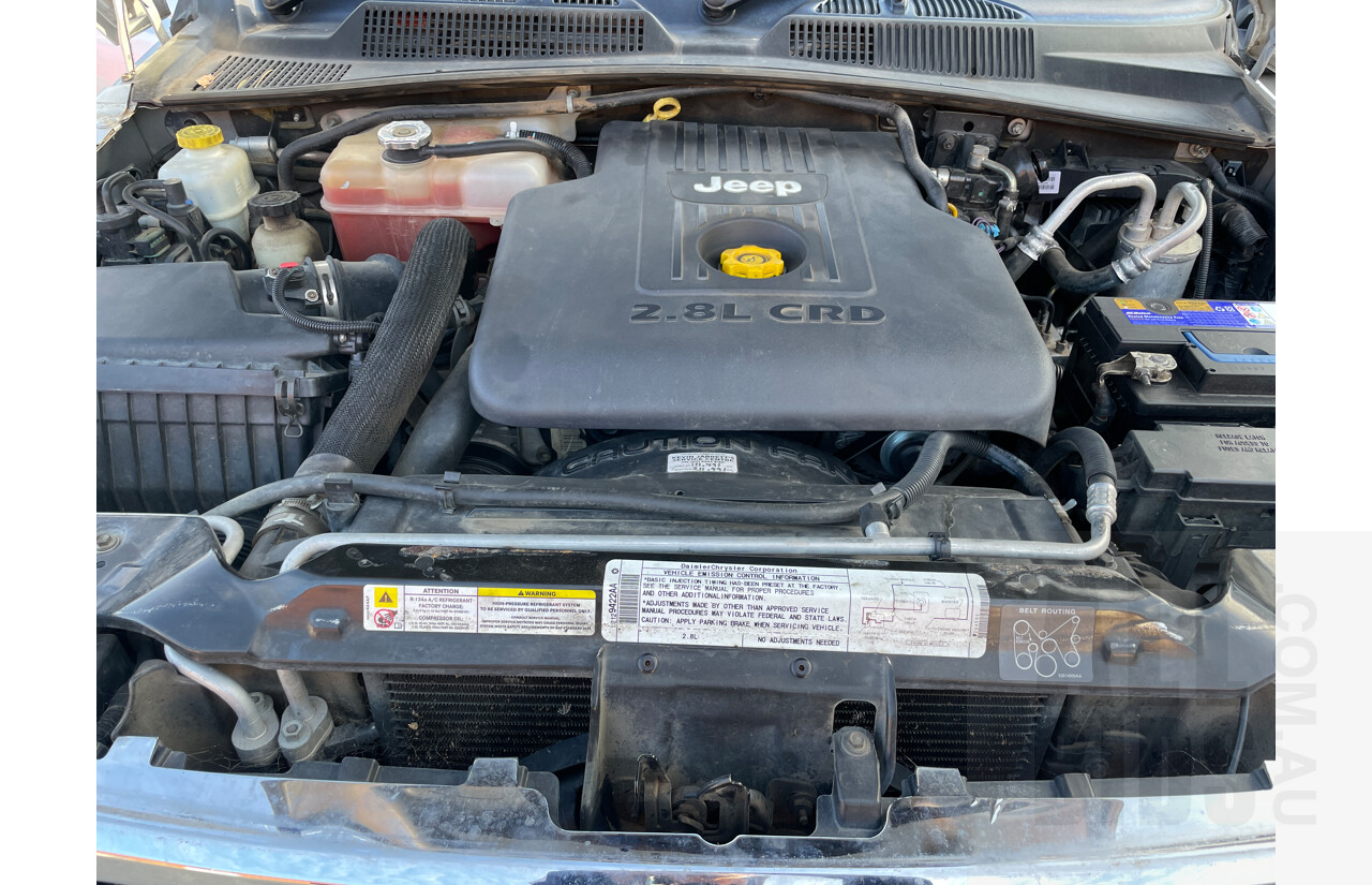 11/2006 Jeep Cherokee Limited (4x4) KJ MY05 UPGRADE II 2d Coupe Silver 0.0